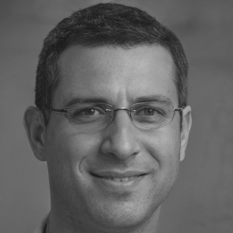 Portrait de Marc Dubois, directeur financier